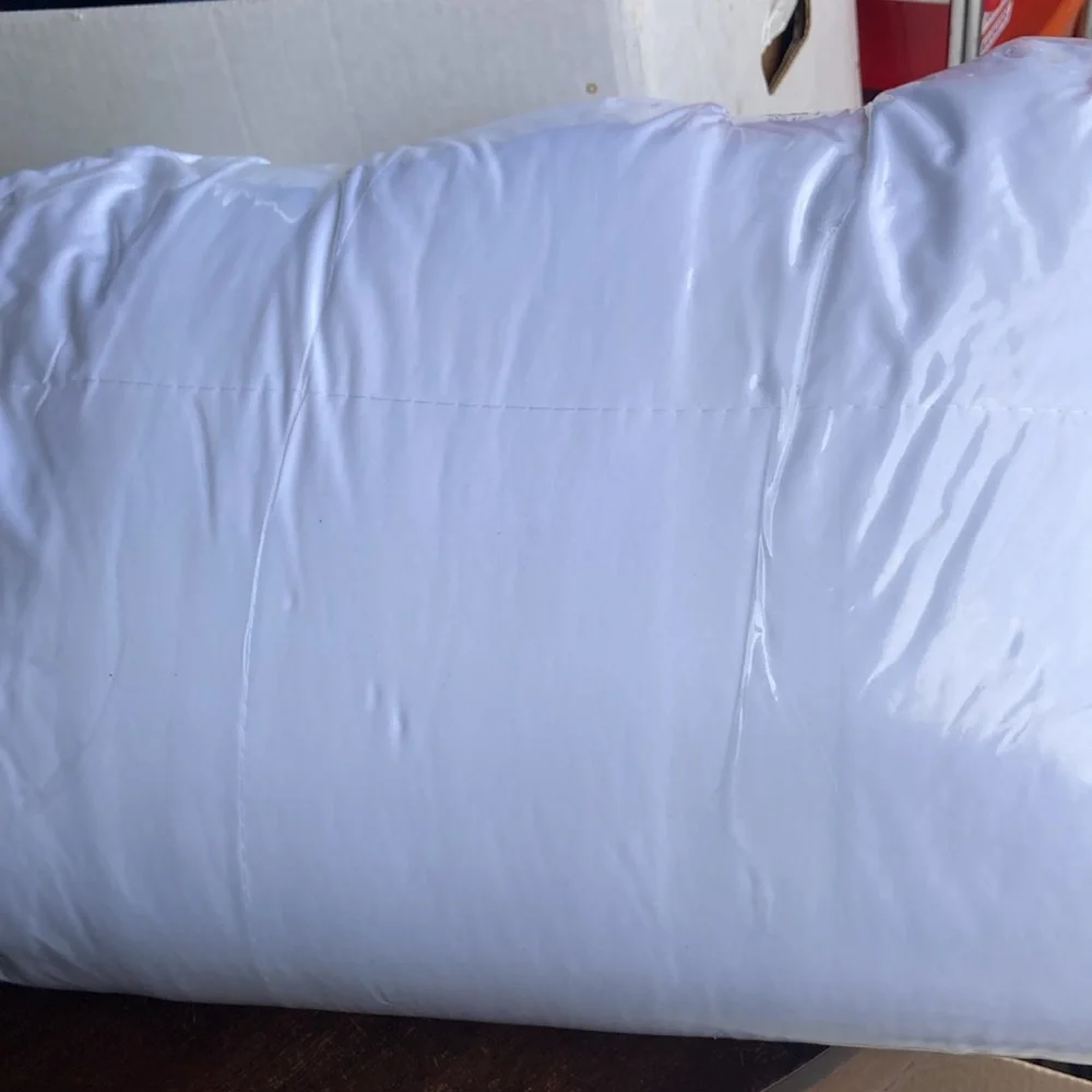 Comforter Swift Home down alternative Queen NEW